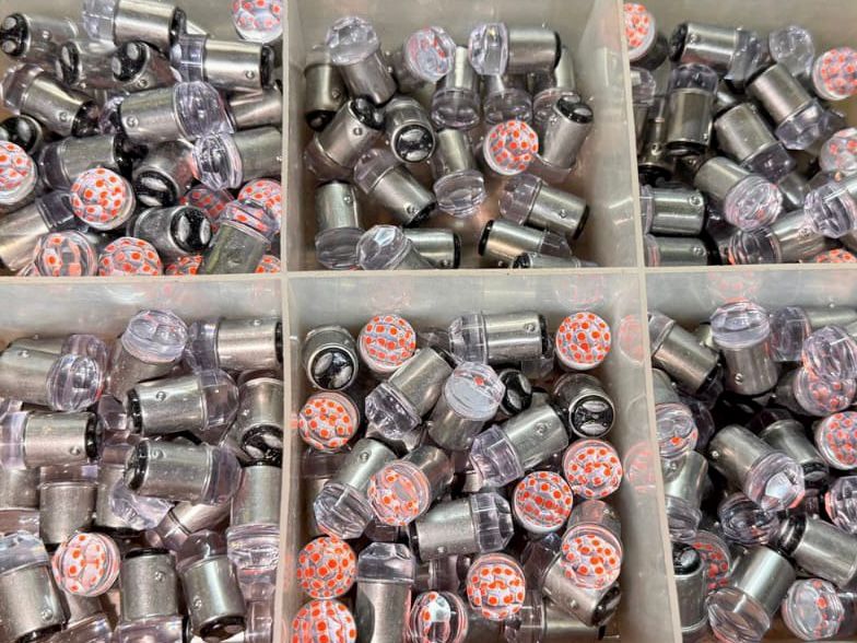 1016 Tail Light Bulb Daimond